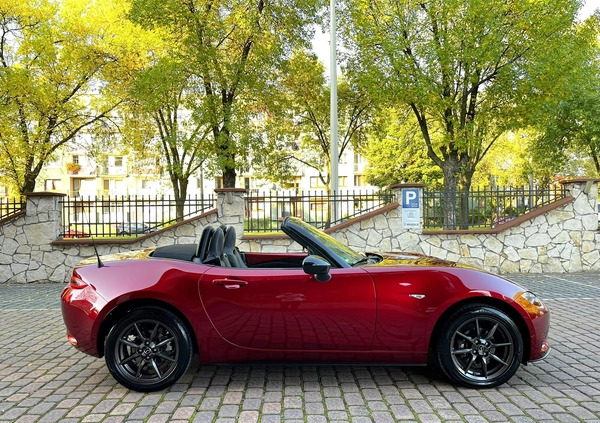 Mazda MX-5 cena 69000 przebieg: 150000, rok produkcji 2018 z Zawiercie małe 631